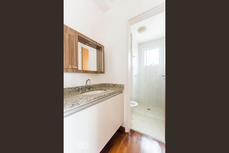 Banheiro de apartamento para alugar com 1 quarto, 44m² em Sumarezinho, São Paulo