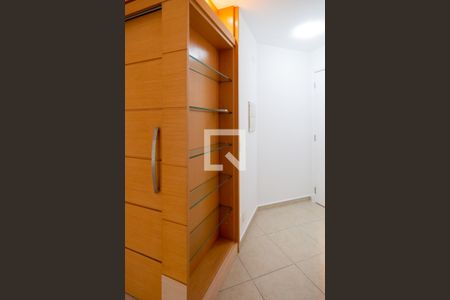 Sala de apartamento para alugar com 2 quartos, 73m² em Cidade Monções, São Paulo