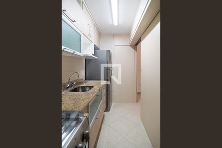 Apartamento para alugar com 73m², 2 quartos e 2 vagasCozinha