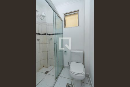 Banheiro  de apartamento à venda com 1 quarto, 40m² em Bosque, Campinas