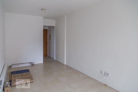 Sala de apartamento à venda com 2 quartos, 64m² em Vila Olímpia, São Paulo
