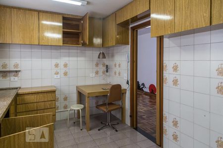 Apartamento à venda com 80m², 2 quartos e 1 vagaCozinha