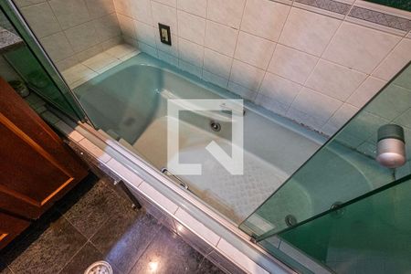 Apartamento para alugar com 80m², 2 quartos e 1 vagaSuíte Banheiro