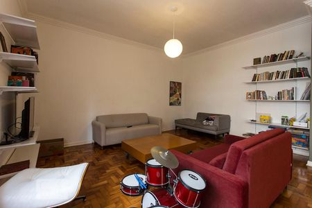 Sala de apartamento para alugar com 2 quartos, 130m² em Higienópolis, São Paulo