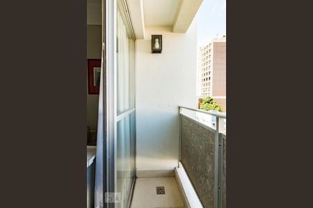 Varanda de apartamento para alugar com 1 quarto, 52m² em Cambuí, Campinas