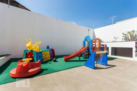 Apartamento à venda com 110m², 3 quartos e 3 vagas Apartamento à venda com 110m², 3 quartos e 3 vagasPlayground