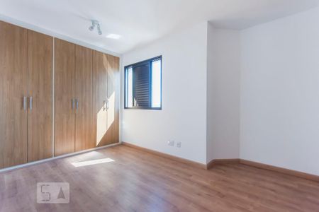Apartamento à venda com 110m², 3 quartos e 3 vagas Apartamento à venda com 110m², 3 quartos e 3 vagasSuite