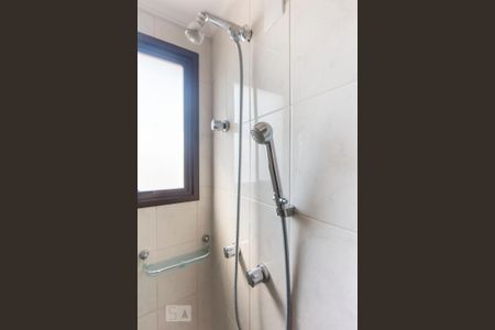 Apartamento à venda com 110m², 3 quartos e 3 vagas Apartamento à venda com 110m², 3 quartos e 3 vagasDetalhe banheiro Suite
