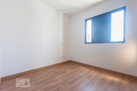 Apartamento à venda com 110m², 3 quartos e 3 vagas Apartamento à venda com 110m², 3 quartos e 3 vagasQuarto 02