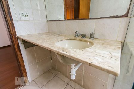 Apartamento à venda com 84m², 3 quartos e 1 vaga Apartamento à venda com 84m², 3 quartos e 1 vagaBanheiro da Suíte