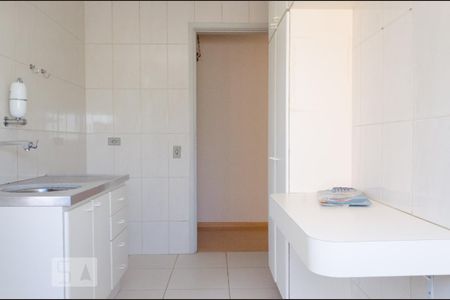 Studio à venda com 50m², 1 quarto e 1 vaga Studio à venda com 50m², 1 quarto e 1 vagaCozinha
