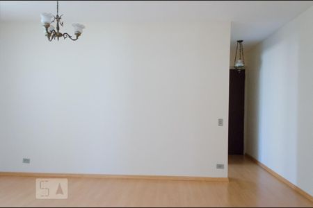 Sala de kitnet/studio à venda com 1 quarto, 50m² em Centro, Campinas