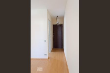 Corredor de kitnet/studio à venda com 1 quarto, 50m² em Centro, Campinas