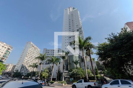 Apartamento para alugar com 50m², 1 quarto e 1 vaga Apartamento para alugar com 50m², 1 quarto e 1 vagaFachada