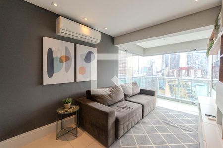 Sala de apartamento para alugar com 1 quarto, 50m² em Centro, São Paulo