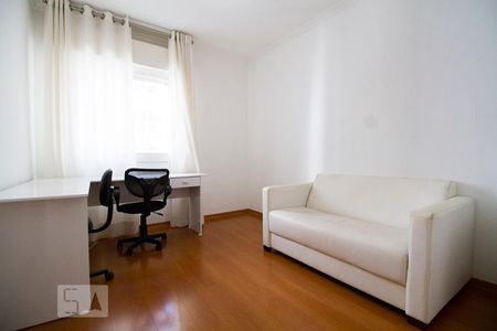 Apartamento para alugar com 117m², 3 quartos e 2 vagasQuarto 2