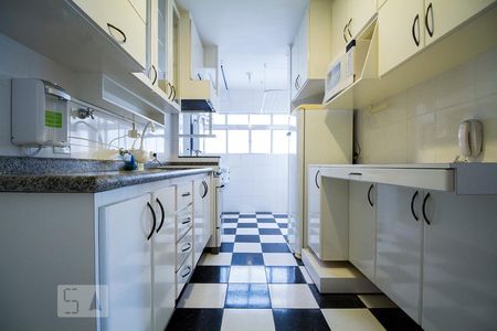 Apartamento para alugar com 117m², 3 quartos e 2 vagasCozinha