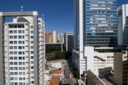 Vista da suite de apartamento para alugar com 1 quarto, 47m² em Bela Vista, São Paulo