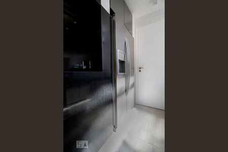 Apartamento para alugar com 47m², 1 quarto e 1 vagaGeladeira