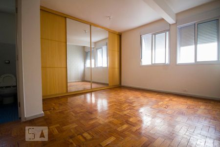 Apartamento para alugar com 80m², 1 quarto e 1 vagaSuite