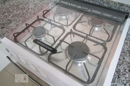 Apartamento para alugar com 80m², 1 quarto e 1 vagaFogão