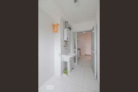 Apartamento para alugar com 68m², 2 quartos e 1 vagaárea de serviço