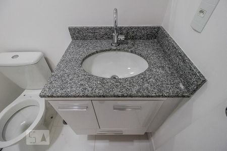 Apartamento para alugar com 68m², 2 quartos e 1 vagaBanheiro