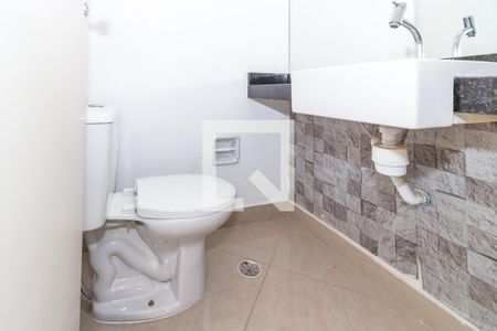 Lavabo de apartamento para alugar com 3 quartos, 125m² em Vila Pompéia, São Paulo