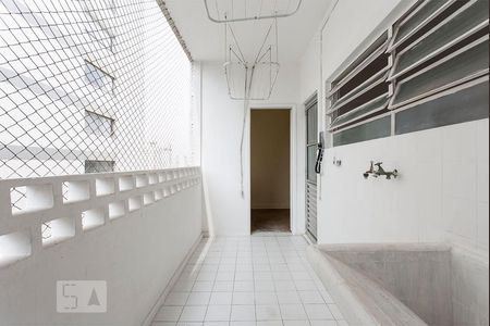 Apartamento para alugar com 160m², 3 quartos e 1 vaga Apartamento para alugar com 160m², 3 quartos e 1 vagaÁrea de serviço