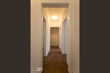Corredor de apartamento para alugar com 2 quartos, 101m² em Higienópolis, São Paulo