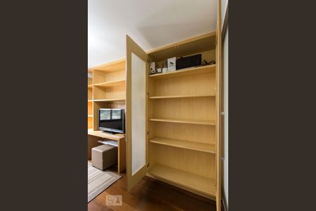 Apartamento para alugar com 131m², 4 quartos e 3 vagasQuarto 1