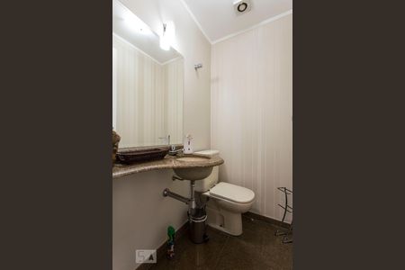 Lavabo de apartamento para alugar com 4 quartos, 131m² em Jardim Vila Mariana, São Paulo