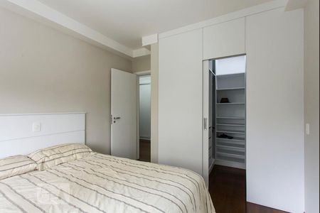 Apartamento para alugar com 131m², 4 quartos e 3 vagasSuíte 1