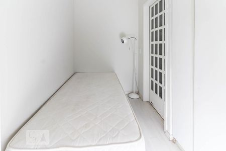 Apartamento à venda com 130m², 3 quartos e 1 vagaQuarto 2