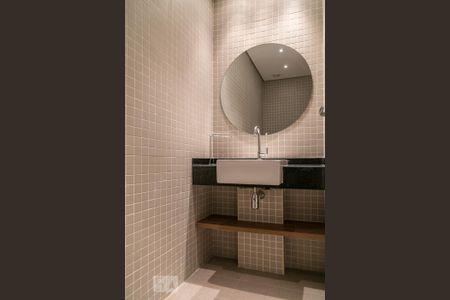 Apartamento para alugar com 65m², 1 quarto e 1 vaga Apartamento para alugar com 65m², 1 quarto e 1 vagaLavabo (logo na entrada)