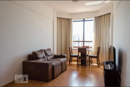 Sala de apartamento à venda com 1 quarto, 50m² em Centro, Campinas