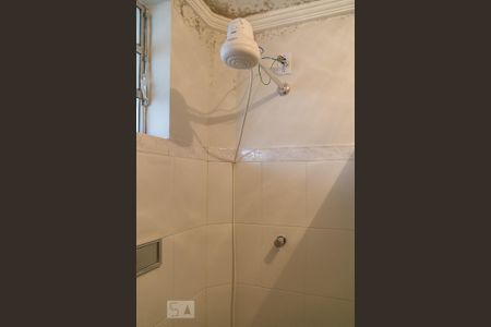Apartamento à venda com 85m², 2 quartos e sem vaga Apartamento à venda com 85m², 2 quartos e sem vagaBanheiro