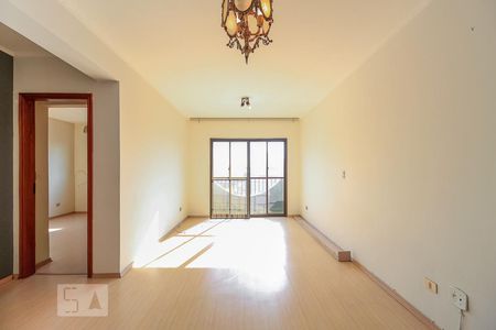 Sala de apartamento para alugar com 3 quartos, 120m² em Vila Bertioga, São Paulo