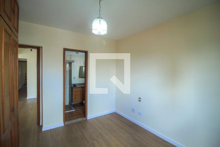 Suíte de apartamento para alugar com 3 quartos, 128m² em Vila Bertioga, São Paulo