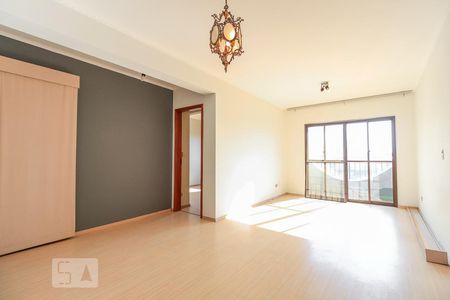 Sala de apartamento para alugar com 3 quartos, 120m² em Vila Bertioga, São Paulo
