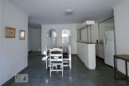 Apartamento para alugar com 67m², 2 quartos e 1 vagaÁrea comum - Salão de festas