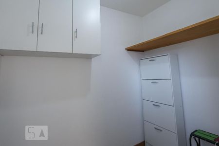 Apartamento para alugar com 67m², 2 quartos e 1 vagaQuarto de Serviço