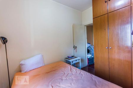 Quarto 01 de apartamento à venda com 3 quartos, 120m² em Sumaré, São Paulo