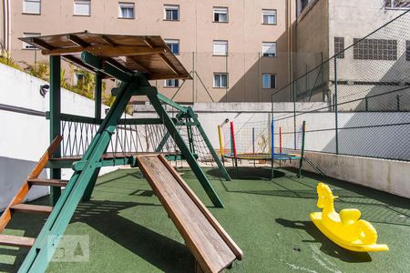 Apartamento à venda com 120m², 3 quartos e 2 vagas Apartamento à venda com 120m², 3 quartos e 2 vagasPlayground