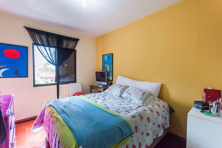 Apartamento à venda com 120m², 3 quartos e 2 vagas Apartamento à venda com 120m², 3 quartos e 2 vagasSuite