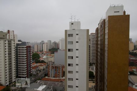 Vista da sala de apartamento para alugar com 2 quartos, 74m² em Bosque da Saúde, São Paulo
