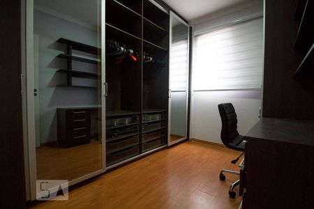 Quarto 1 de apartamento para alugar com 2 quartos, 74m² em Bosque da Saúde, São Paulo