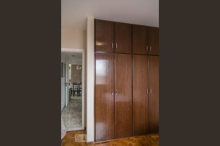 Apartamento à venda com 74m², 2 quartos e 1 vagaQuarto 1