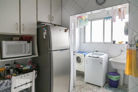 Apartamento à venda com 74m², 2 quartos e 1 vagaCozinha