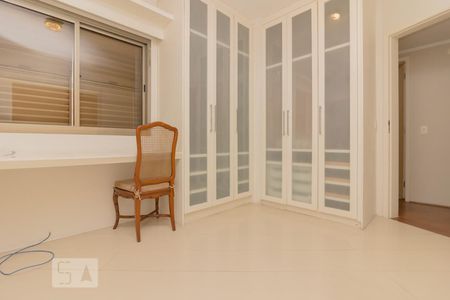 Apartamento à venda com 200m², 4 quartos e 3 vagasQuarto 3
